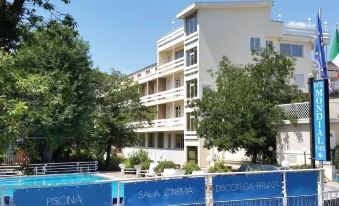 Mondial Park Hotel