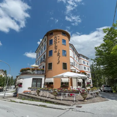 Hotel Iris Hotels near Roccaraso Ski Pass AltoSangro Siafas