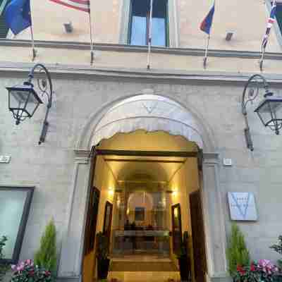 Vogue Hotel Arezzo Hotel Exterior