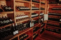 Moorcroft Manor Boutique Country Hotel - bar
