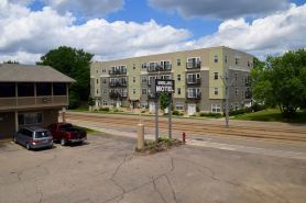 Snelling Motel