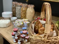 Kings Arms Hotel - breakfast