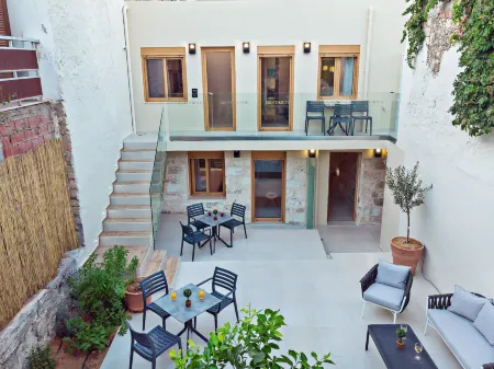 Erotokritos City Luxury Suites Отели в г. Ретимно