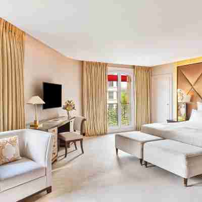 Hôtel Barrière Le Fouquet's Rooms
