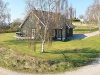 5 Star Holiday Home in Logstrup Hotéis em Logstrup