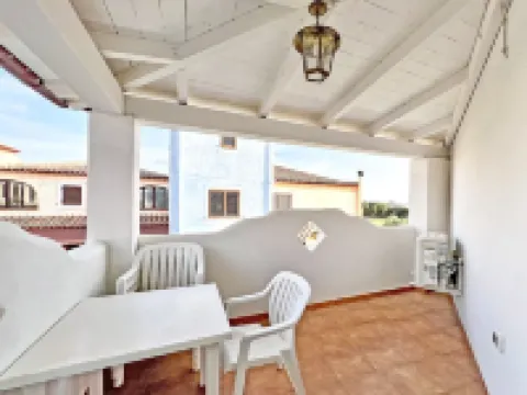 Residence in Orosei Apartments with Air Conditioning and Private Outdoor Area โรงแรมในOrosei