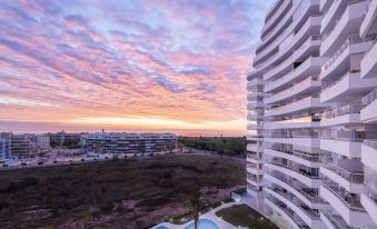 Gran Canet 2Br - Sea Views, Pools & Gym