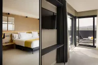 Nuvō Hotel Boutique - 2-Star