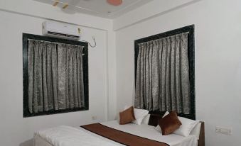 Brajdham Hotel Barsana