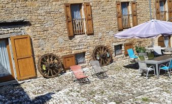 Chambres d'hôtes Entre Dolmens et Fontaines