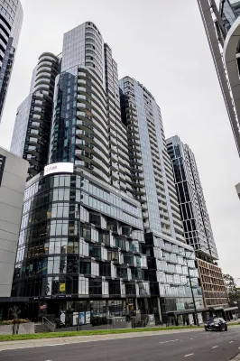 StayAU Cozy & Stylish 2BR Haven in Box Hill Hotels near Box Hill Institute - Whitehorse Campus