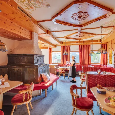 Apparthotel Talhof, Restaurant, Pool Und Spa