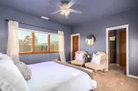 Amberwood Estate w 5 Showers Spa Mtn Views