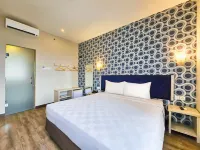 Hotel 88 Kedungsari - Kedungdoro by WH Hotels in Tegalsari