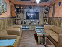 Sara's Backpackers Hotel Hôtels à : Tarakeshwar
