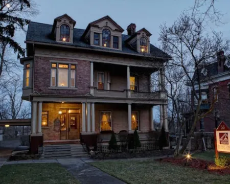 Barrister's Bed & Breakfast Hotels in Seneca County