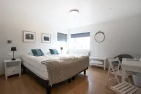 Old Airline Guesthouse