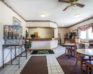 Quality Inn Galesburg Near US Highway 34 and I-74 Hotels in Galesburg
