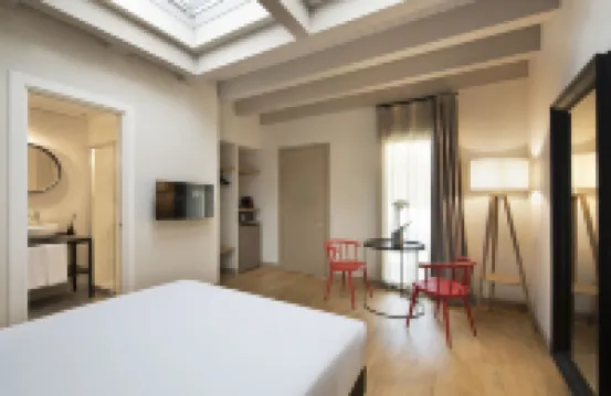 Opera35 Boutique Hotel