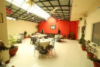 Yorkshire Inn - พร้อมอาหารเช้า
