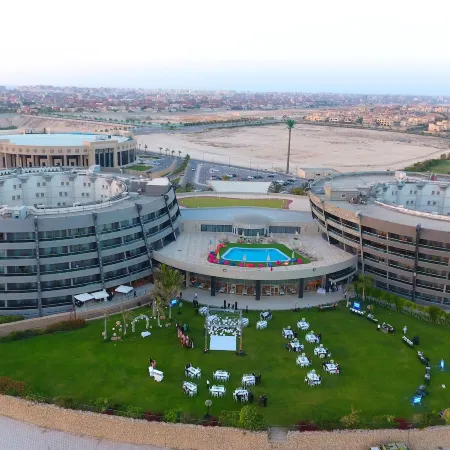 Radisson Blu Hotel & Convention Center, Alexandria