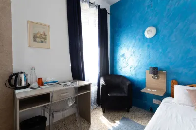 Tarona Guesthouse