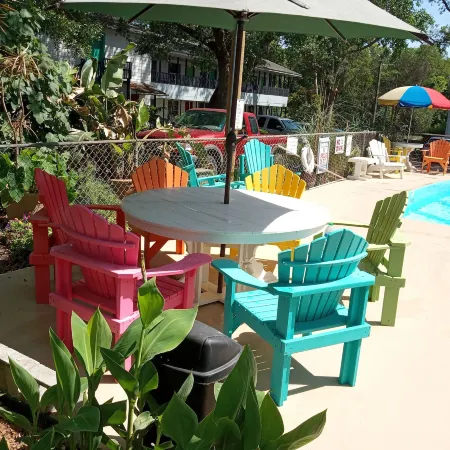 Captain's Cove Motel