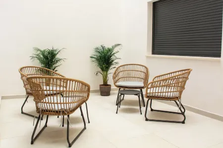 Apartamentos Kouohana Отели в г. Фуэнхирола