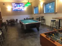 Airport Inn