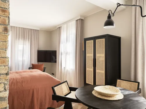 46heima Boutique Apartments - Business
