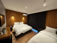 Bademi Room - พร้อมอาหารเช้า