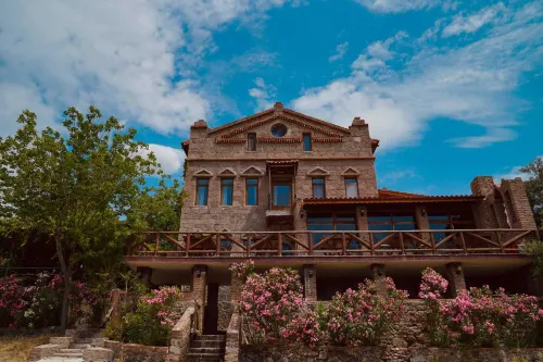 Assos Ada Hotels in Balabanli