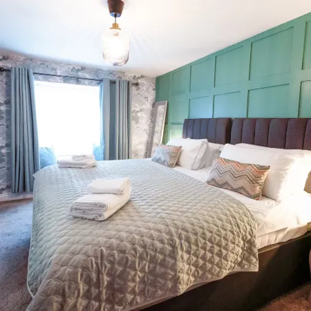 Host & Stay - Iris Cottage Hotels in Pickering