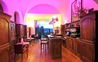 Villa Navarre Hotels in Pau