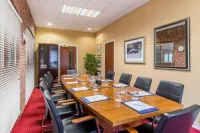 Parkway Hotel & Spa Hotels in Pontymoile