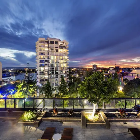Circle on Cavill - Self Contained & Privately Managed Apartments - Wow Stay