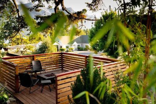 Scenic River Views and Cozy Fire Pit - Stunning Scandinavian Retreat