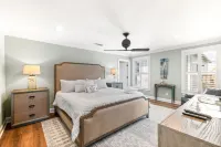 Secluded Pool Oasis and Nature Preserve - Peaceful Beach Retreat