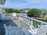 Canal Front Living and Deep Water Dockage - Unique Coastal Retreat