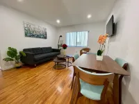 Fully-Equipped Kitchen and Free Parking - Beautiful Cozy Retreat