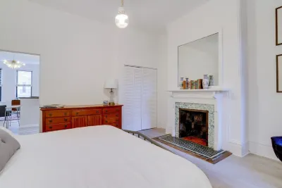 Elegant Kitchen and Private Hvac System - Charming Victorian Escape Hotel a 