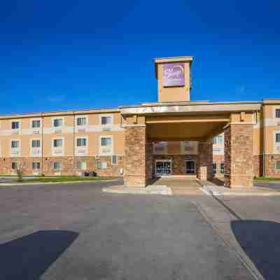 Sleep Inn & Suites Hotel Exterior