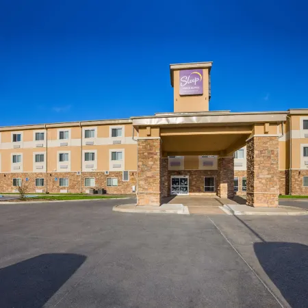 Sleep Inn & Suites