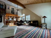 Ski-in/Ski-Out Access and Hot Tub - Luxurious Mountain Escape
