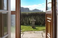 Kirktoun Cottage on Scottish Estate - open fire- enclosed garden- beaches -woods