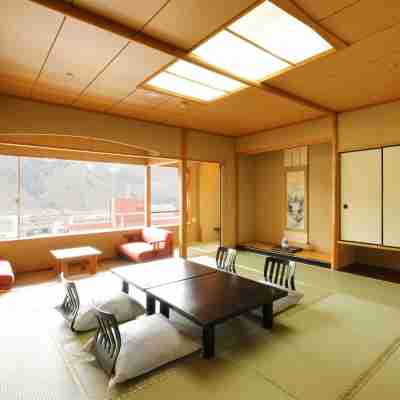夫塔巴飯店 Rooms