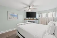 AquaVista Resort 204E