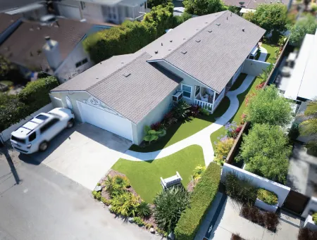 Private Backyard and Easy Access to Shore - Charming Beach Haven