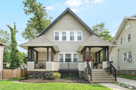 Tudor Place Отели в г. Делавэр