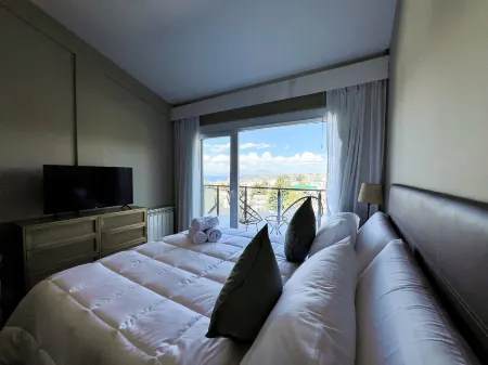 Guemes Apartments Отели рядом с достопримечательностью «Camping El Yeti»